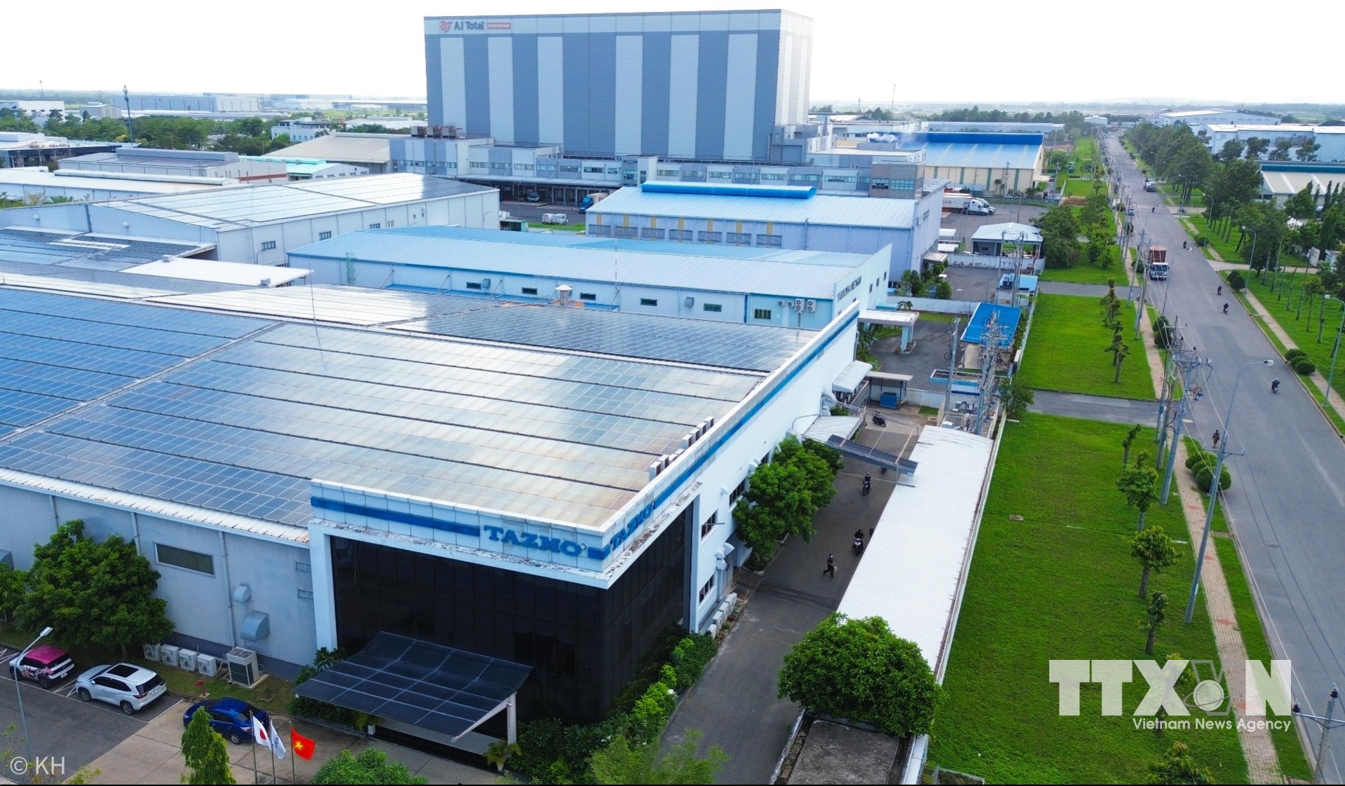 Công ty TNHH TAZMO VIỆT NAM là đơn vị tiên phong trong lĩnh vực công nghệ cao phục vụ ngành bán dẫn. (Ảnh: Thành Phương/TTXVN)